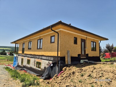 Práve staviame