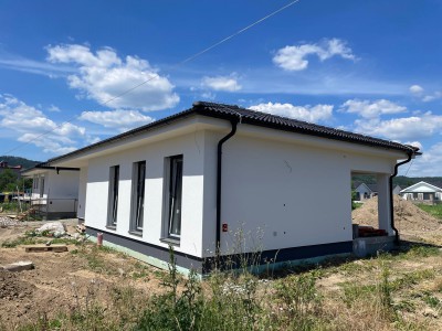 Lednické Rovne